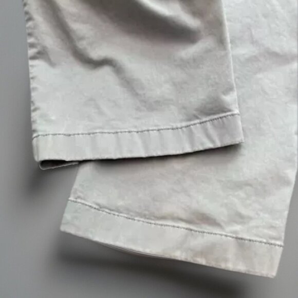 L.L. Bean Khaki Pants 42 x 28 Standard Fit Cotton Spandex - Picture 7 of 12
